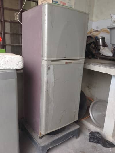 Dawlance Refrigerator