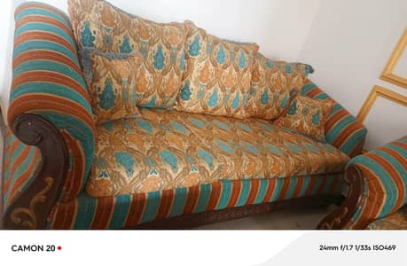 6 seat's sofa for sale