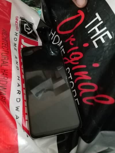 Tecno Spark 20C (4GB+128GB) – 50MP Camera – Like New – Urgent Sale