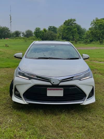 Toyota Corolla Altis Grande X CVT-i 1.8 Beige Interior 2021
