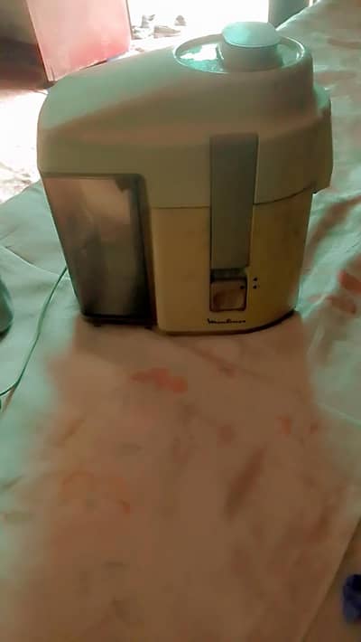 moulinex juicer machine