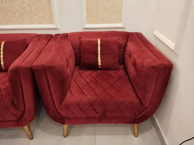Maroon Sofa Set