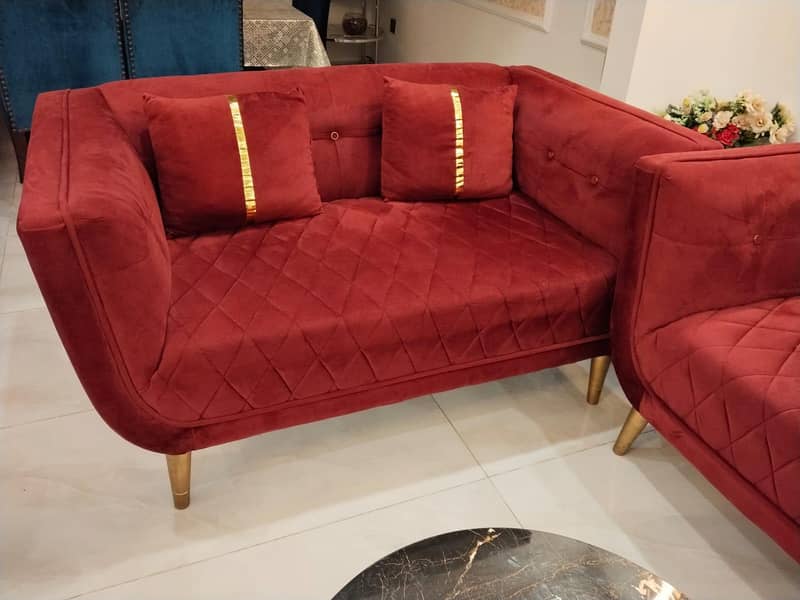 Maroon Sofa Set 1
