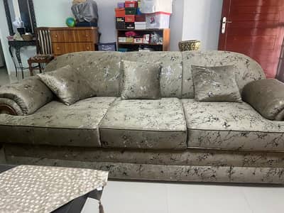 Like-New 5-Seater Sofa Set – Askari V, Malir Cantt