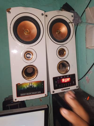 Audionic i5 spark computer Bluetooth speaker