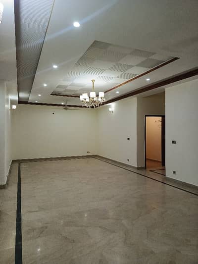 1 knal upper portion 3 bedroom attach washroom TV lounch Dring room kicten