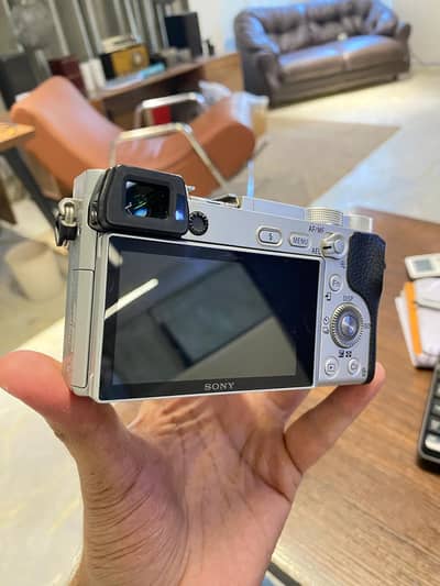 Sony A6300 Mirroless Camera