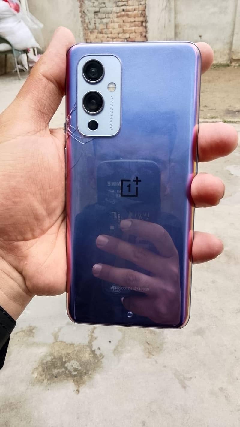 OnePlus 9 0