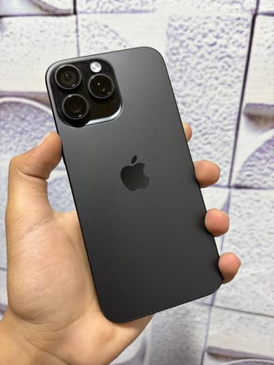 16 Pro Max Water Pack