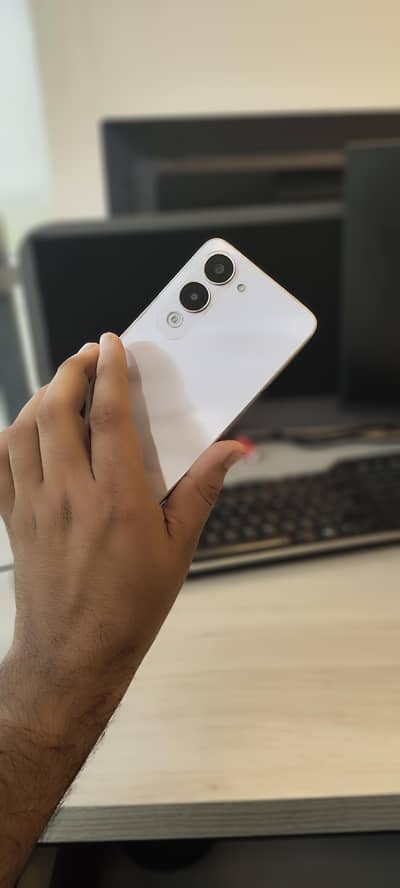 vivo y04 all ok 4/64