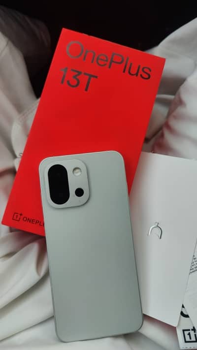One Plus 13T 12/256 Non Pta