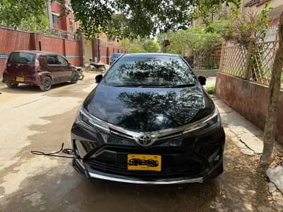 Grande Black with Black 2021