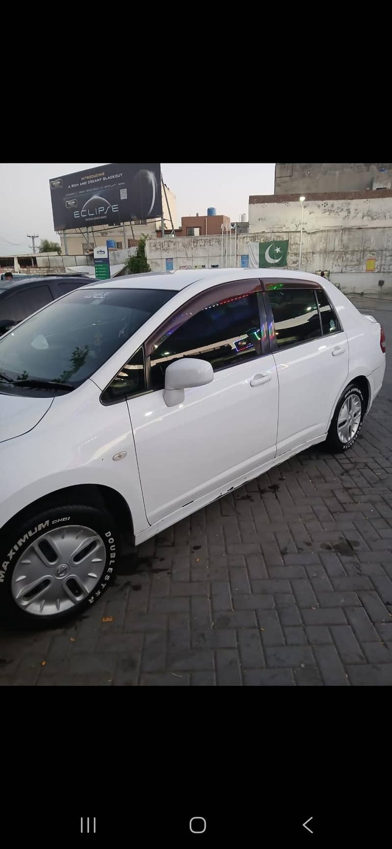 Nissan Tida 2007 model 2