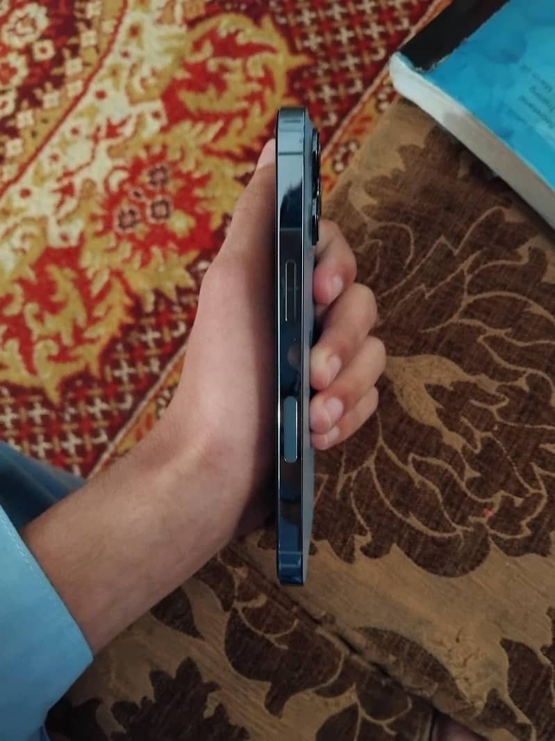 iphone 13 pro sim lock 1