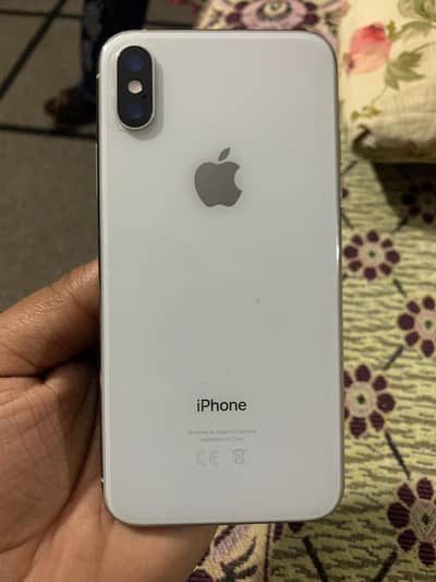 Iphone Xs- White 256 Gb Factory Unlocked - Water pack