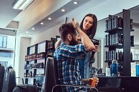 Ladies worker DHA me chahye hai Men Saloon k liye.