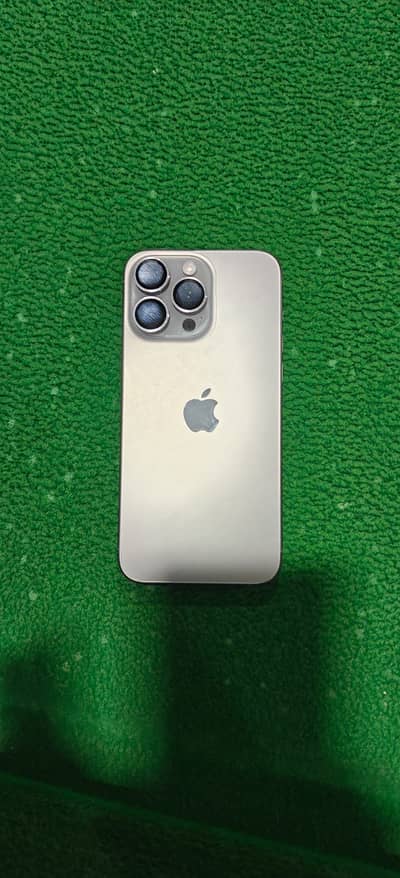 iPhone 15 pro max 12 256 battery health %88 03190045538