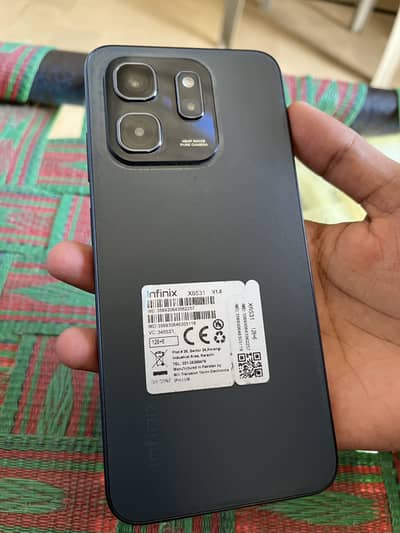 Infinix Hot 50i 6+4 ram 125 Gb rom