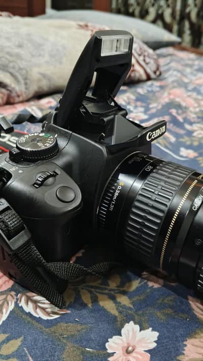 Canon DSLR 400D Camera 10.1MP With LCD Screen & Compatible Lenses