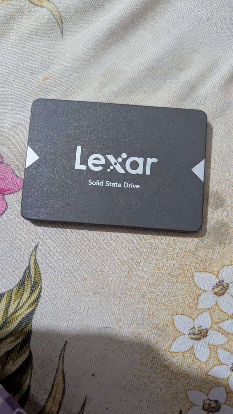 Lexar 512 SSD 0