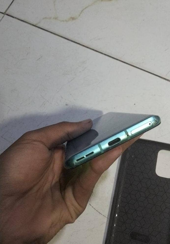 OnePlus 8t patch ha 4