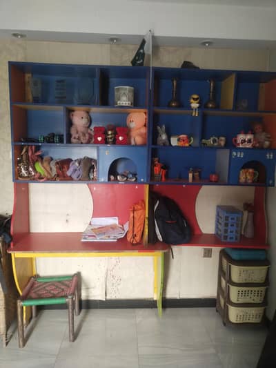 kids books and toys shelves