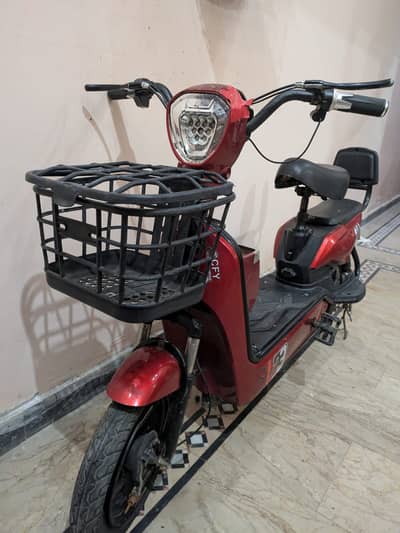 Electric mine scooty