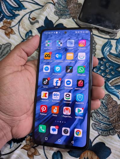 Infinix zero x pro pta official 10/10 condition