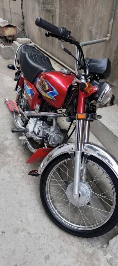 united 70 cc 2025  (03086039674 )