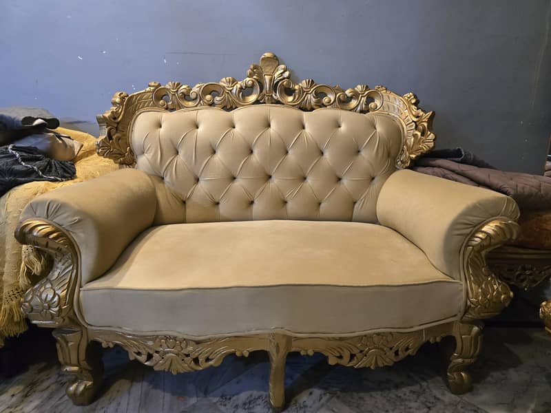 Premium 6 seater Sofa Set (10/10)  + Centre and Side Tables 1