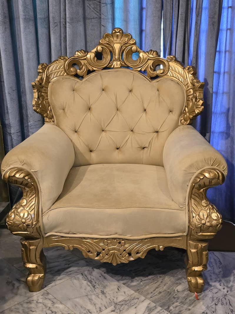 Premium 6 seater Sofa Set (10/10)  + Centre and Side Tables 2