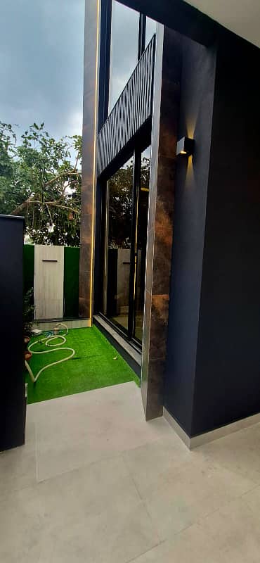 5 marla brand new house for rent in Dha 9 town