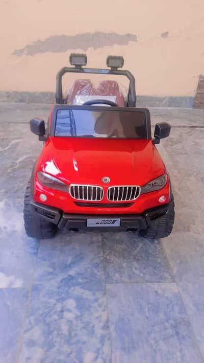 kids Jeep Mercedes 4 by 4 for sale new condtion 26000 only 03208233451