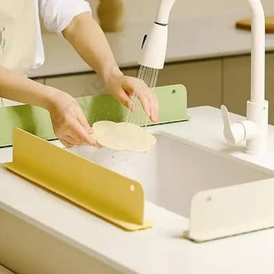 Sink Anti-Splash Baffle | Silicone Suction Splash Guard | Countertop