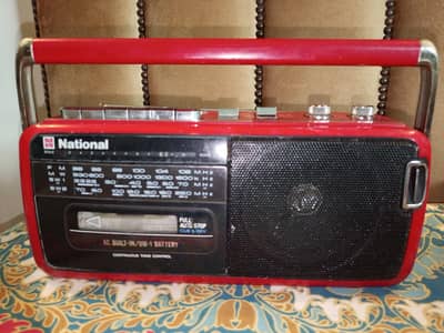 2 Tape Recorders with 4Band Radios of National Japan
