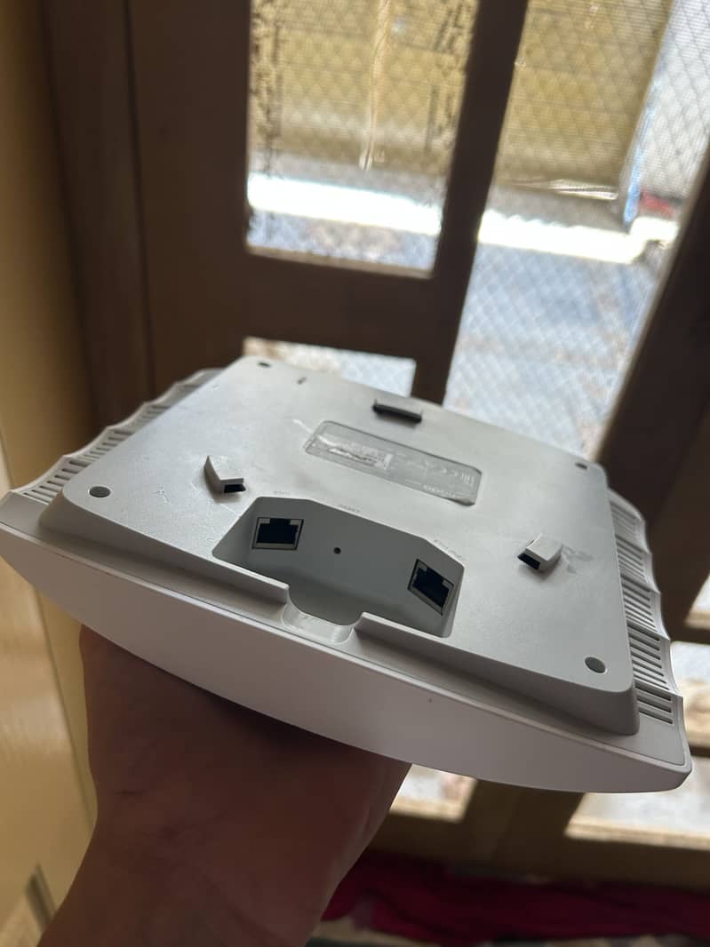 Tp-Link omada eap245 3