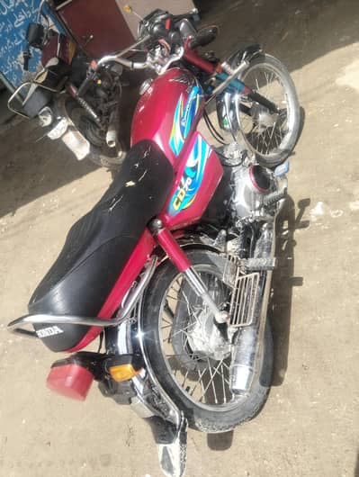 Honda CD 70 model 23/24