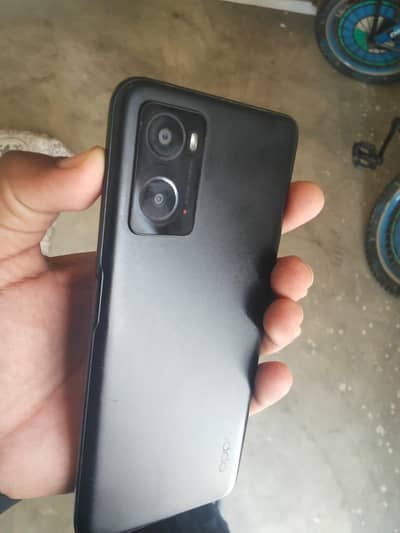 oppo A76 with box or charge