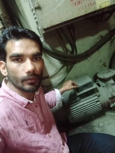 Expert Civil Engineer - Water Pump & Piping Specialist