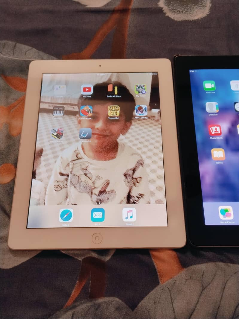 Apple IPads 7