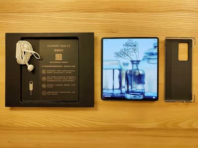 Huawei mate x2 Dual Physical sim Official PTA Complete Box(Urgent sale