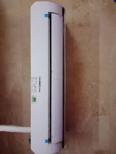 Haier 1.5 Ton DC Inverter (1 Year Used Only) - Urgent Sale
