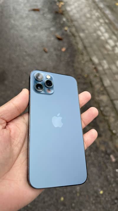 iPhone 12 Pro (256GB) – PTA Approved – Original Box