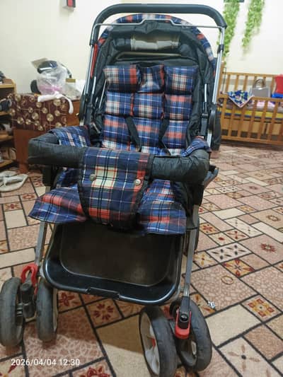 baby prams and car seat