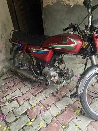 Honda cd 70 2016 urgent sale