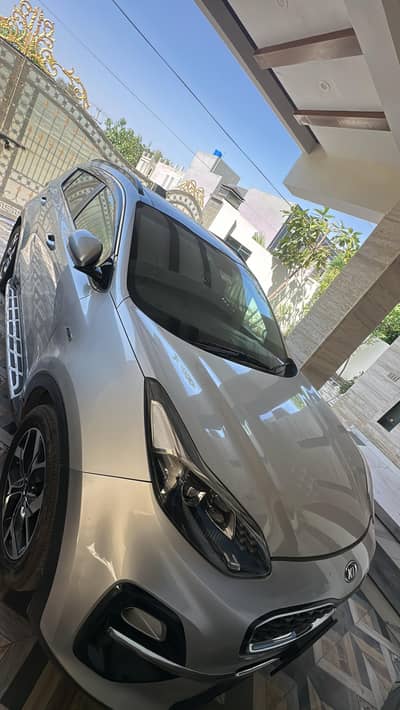 2021 kia Sportage AWD total genuine