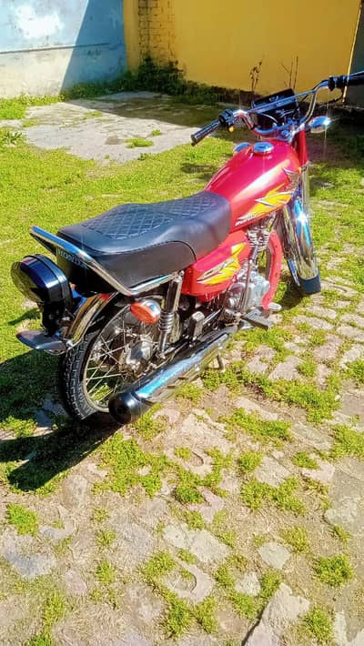 125 for sale 21 modal 03710934848