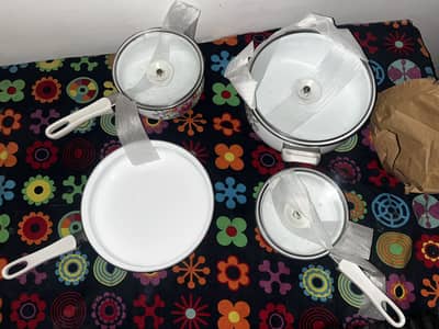 Non-Stick Enamel Pot & Pan Set (4 Pots/Pans + 3 Lids)