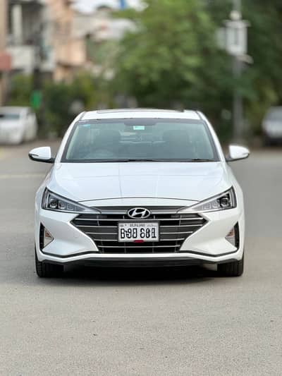 Elantra 2022 2.0