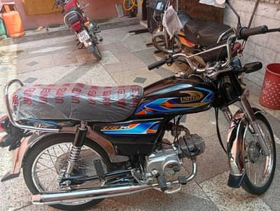 United 2026 Model 70cc -  Brand New | 1600 km driven | Neat and Clean